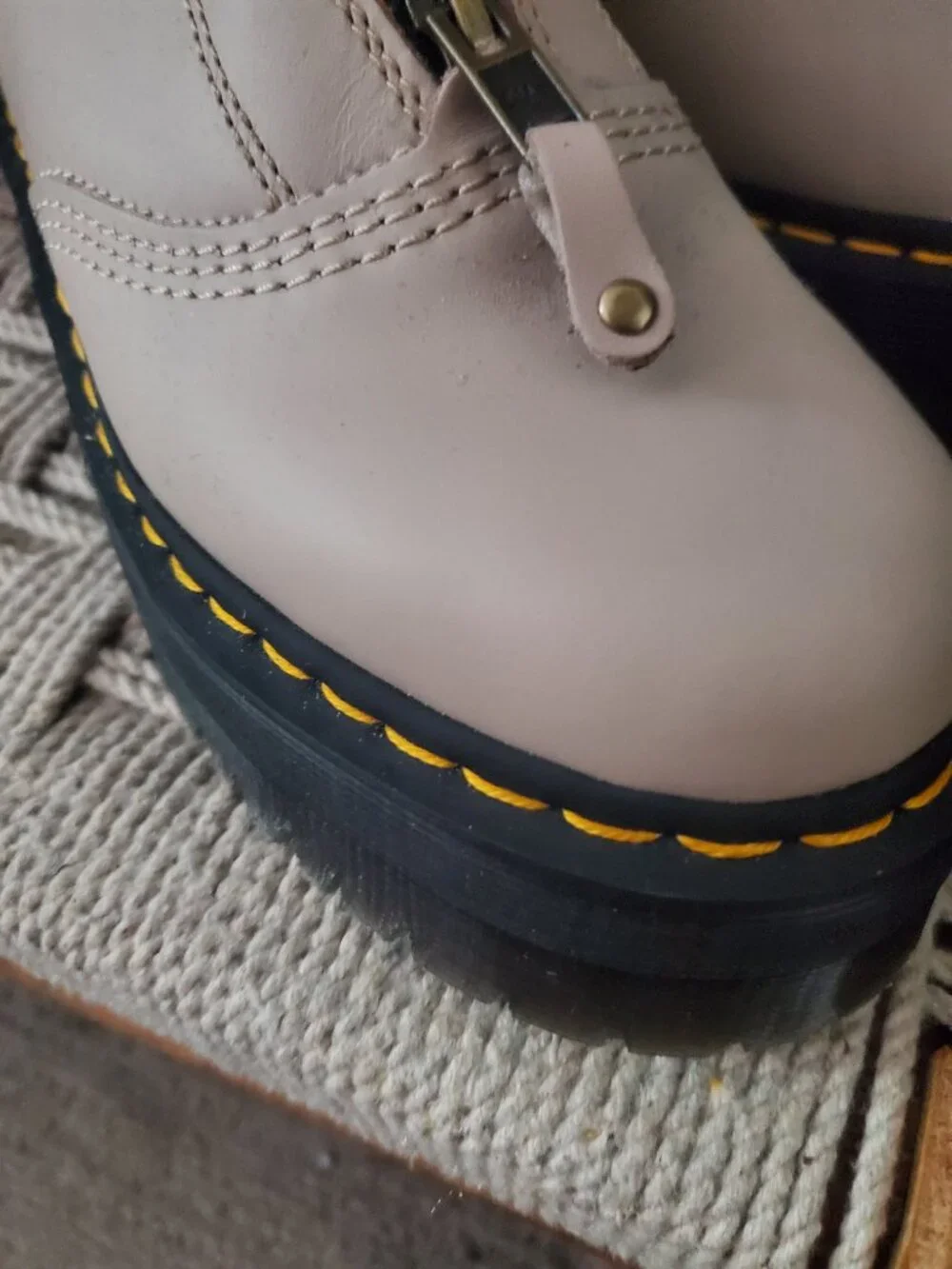 Dr. Martens Jetta Boots in Cream/Tan
